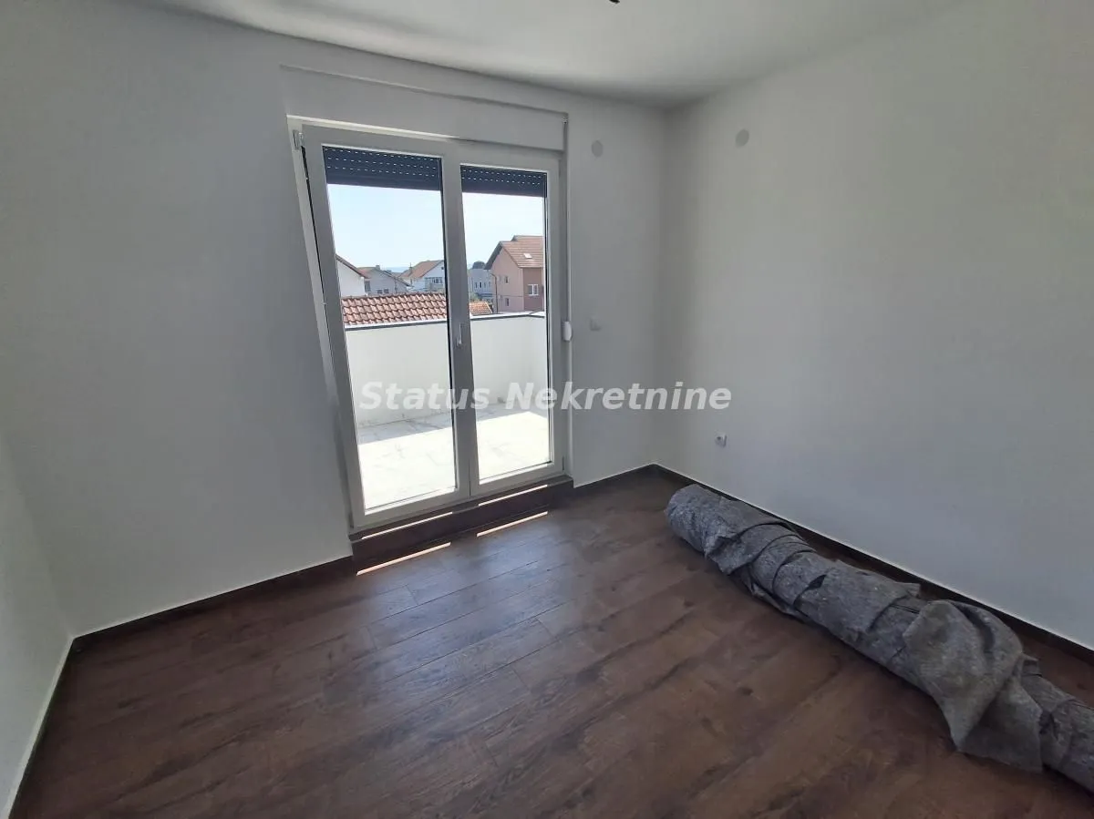 Rent, apartment, 152m², Veternik, Novi Sad Sve Podlokacije