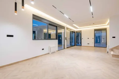Prodaja, kuća, 240m², Kamenovo, Budva - image 3