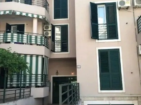 Prodaja, stan, 90m², Petrovac, Budva - image 8