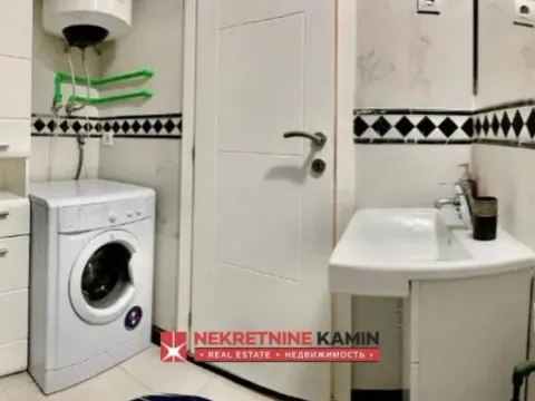 Prodaja, dvosoban stan, 70m², Centar, Budva - image 6