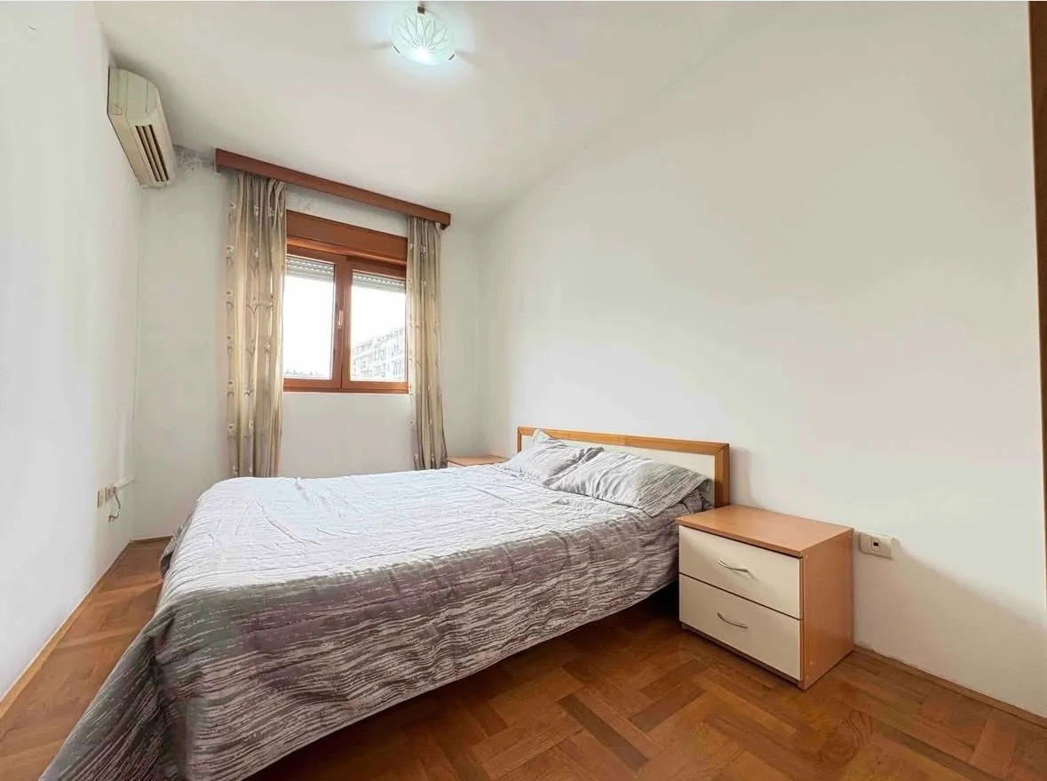 Rent, one bedroom apartment, 54m², Podgorica, Crna Gora