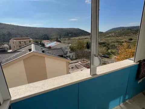 Sale, three bedroom apartment, 80m², Sutomore, Bar - image 13