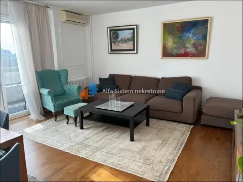 Rent, three bedroom apartment, 90m², Kalenić Pijaca, Vračar Sve Podlokacije - image 4