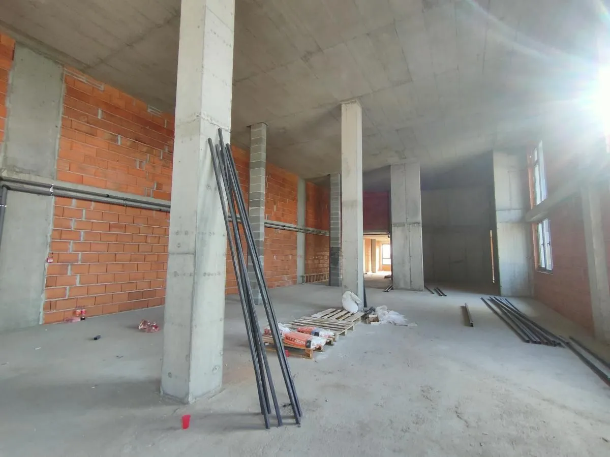 Sale, office space, 434m², Salajka, Novi Sad Sve Podlokacije