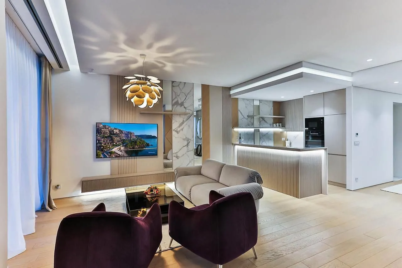 Prodaja, dvosoban stan, 186m², Dukley Gardens, Budva