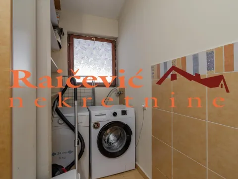 Izdavanje, trosoban stan, 80m², Vračar Hram, Vračar Sve Podlokacije - image 14