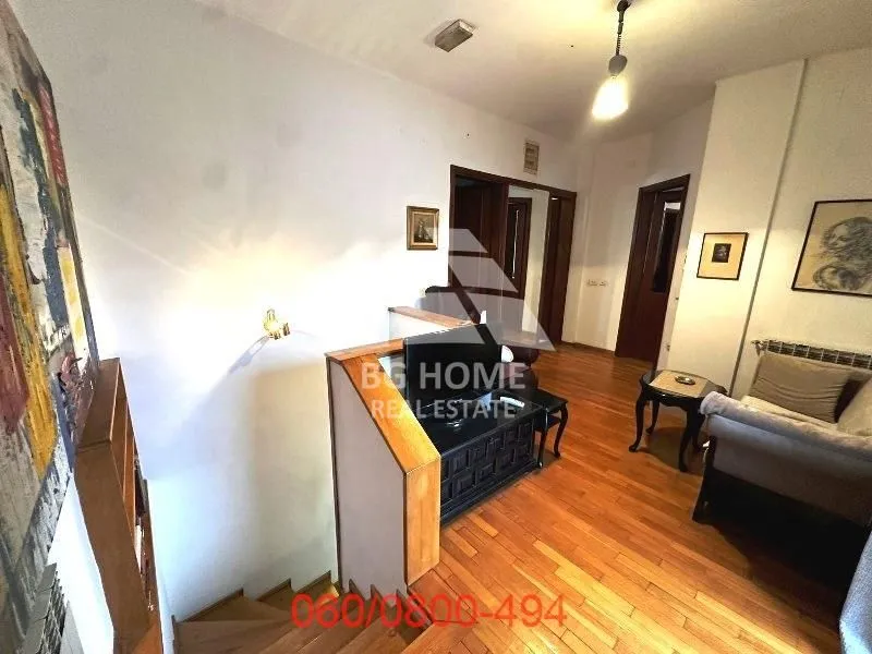 Prodaja, stan, 110m², Stari Grad, Beograd
