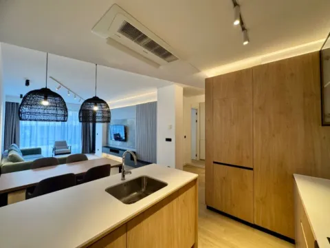 Daily-rent, one bedroom apartment, 56m², Centar, Budva - image 7