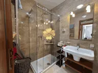 Izdavanje, dvosoban stan, 65m², Centar, Podgorica - image 9