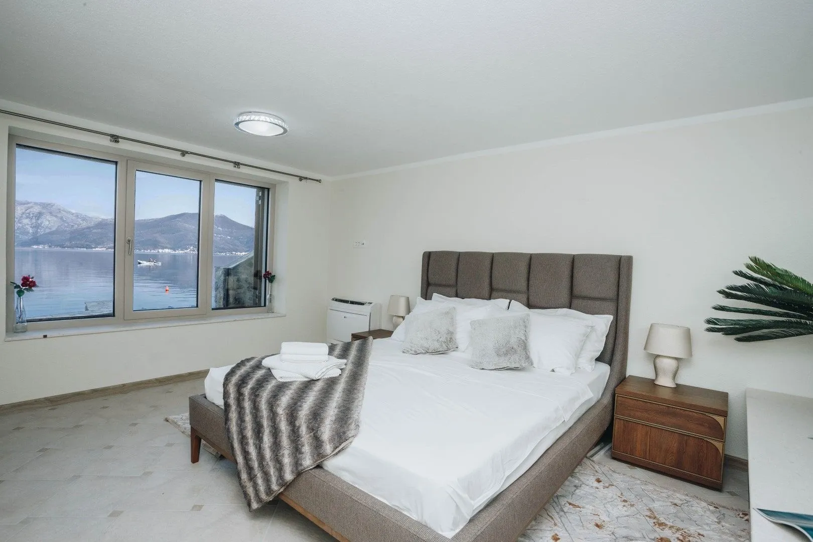 Prodaja, kuća, 314m², Tivat, Crna Gora
