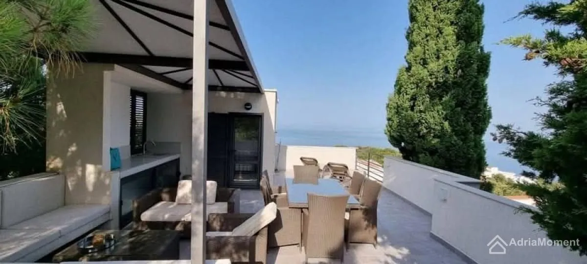 Sale, house, 175m², Utjeha, Bar