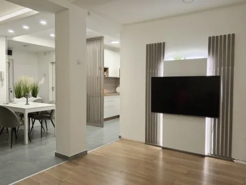 Prodaja, trosoban stan, 68m², Aerodrom, Kragujevac - image 4