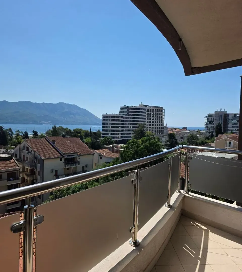 Sale, one bedroom apartment, 49m², Centar, Budva