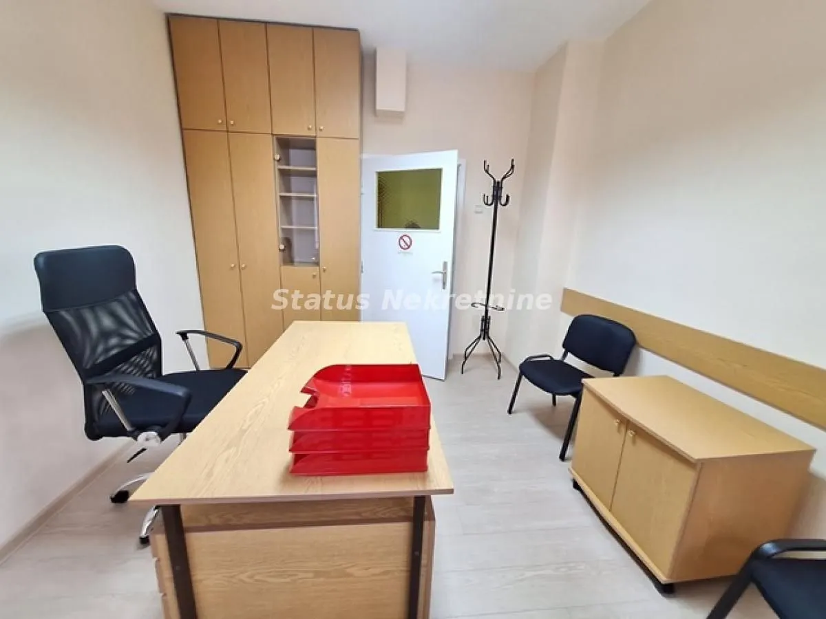 Sale, office space, 11m², Centar, Novi Sad