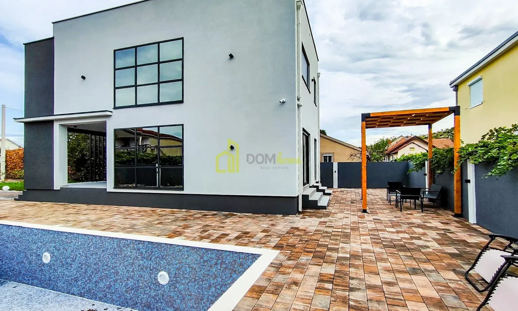 Sale, house, 150m², Donja Gorica, Podgorica