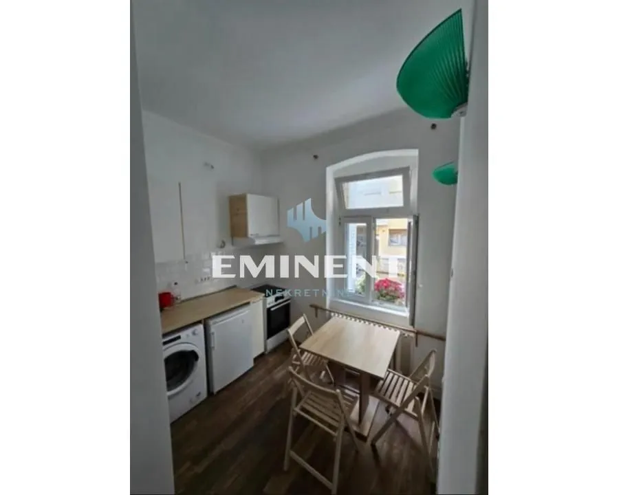 Rent, one bedroom apartment, 25m², Stari Grad, Beograd