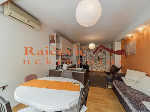Prodaja, trosoban stan, 60m², Stari Grad, Beograd - image 7