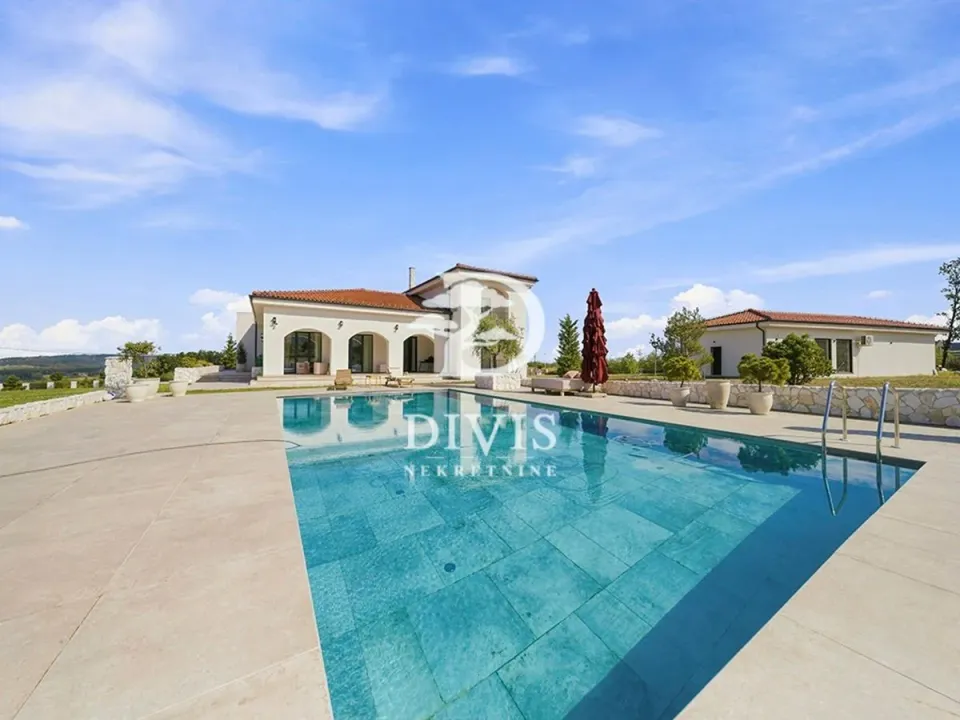 Sale, house, 519m², Nemenikuće, Sopot