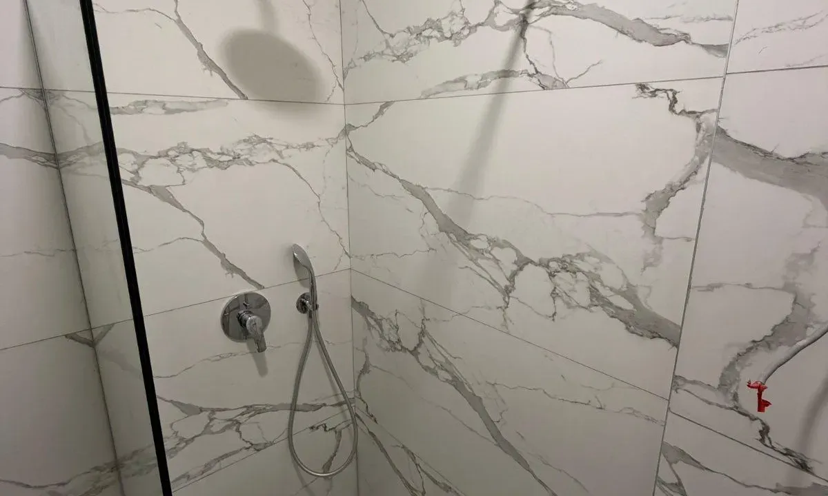 Izdavanje, jednosoban stan, 42m², Stari Aerodrom, Podgorica