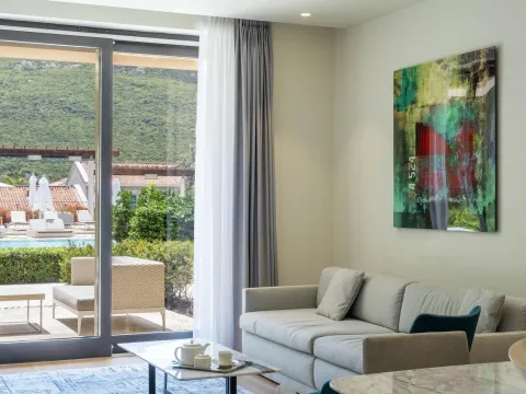 Sale, one bedroom apartment, 90m², Portonovi, Herceg Novi - image 4