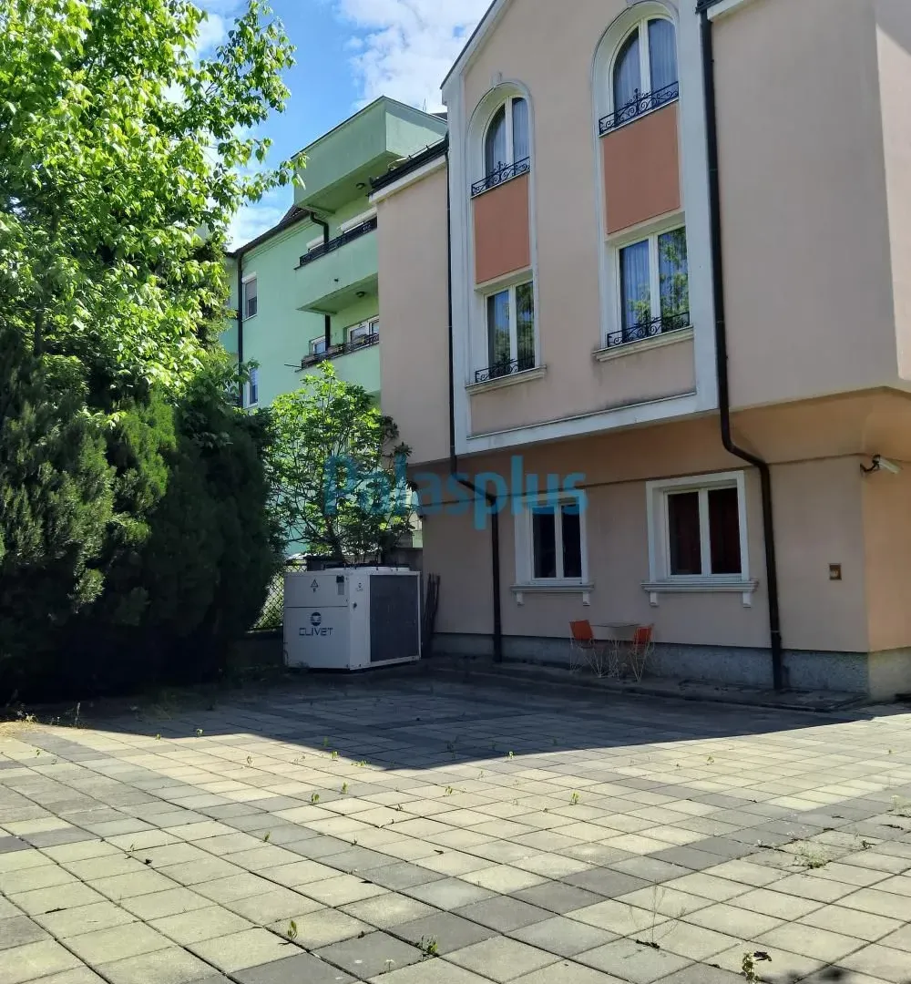 Prodaja, ugostiteljski objekat, 589m², Centar, Kragujevac