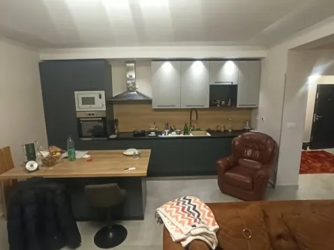 Sale, two bedroom apartment, 75m², Dalmatinska ulica, Podgorica - image 14