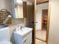 Izdavanje, dvosoban stan, 80m², Centar, Podgorica - image 11