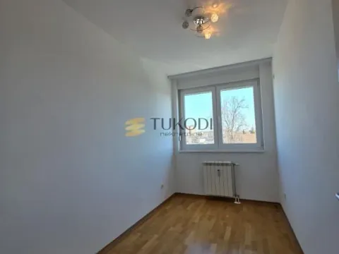 Prodaja, četvorosoban stan, 90m², Adamovićevo Naselje, Novi Sad Sve Podlokacije - image 7