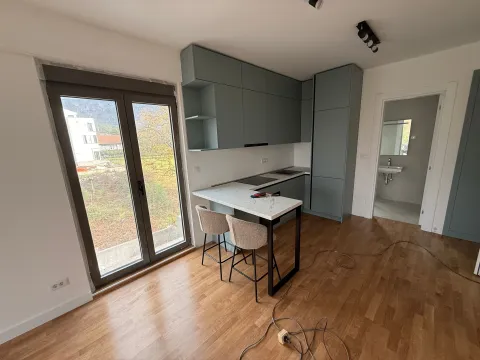Rent, apartment, 33m², Mrčevac, Tivat - image 3