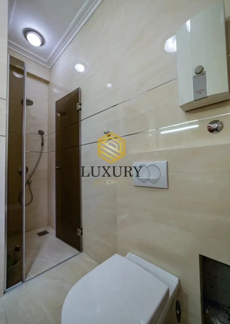 Rent, one bedroom apartment, 67m², Centar, Budva