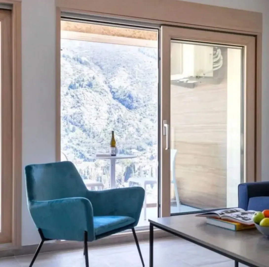 Prodaja, dvosoban stan, 73m², Škaljari, Kotor