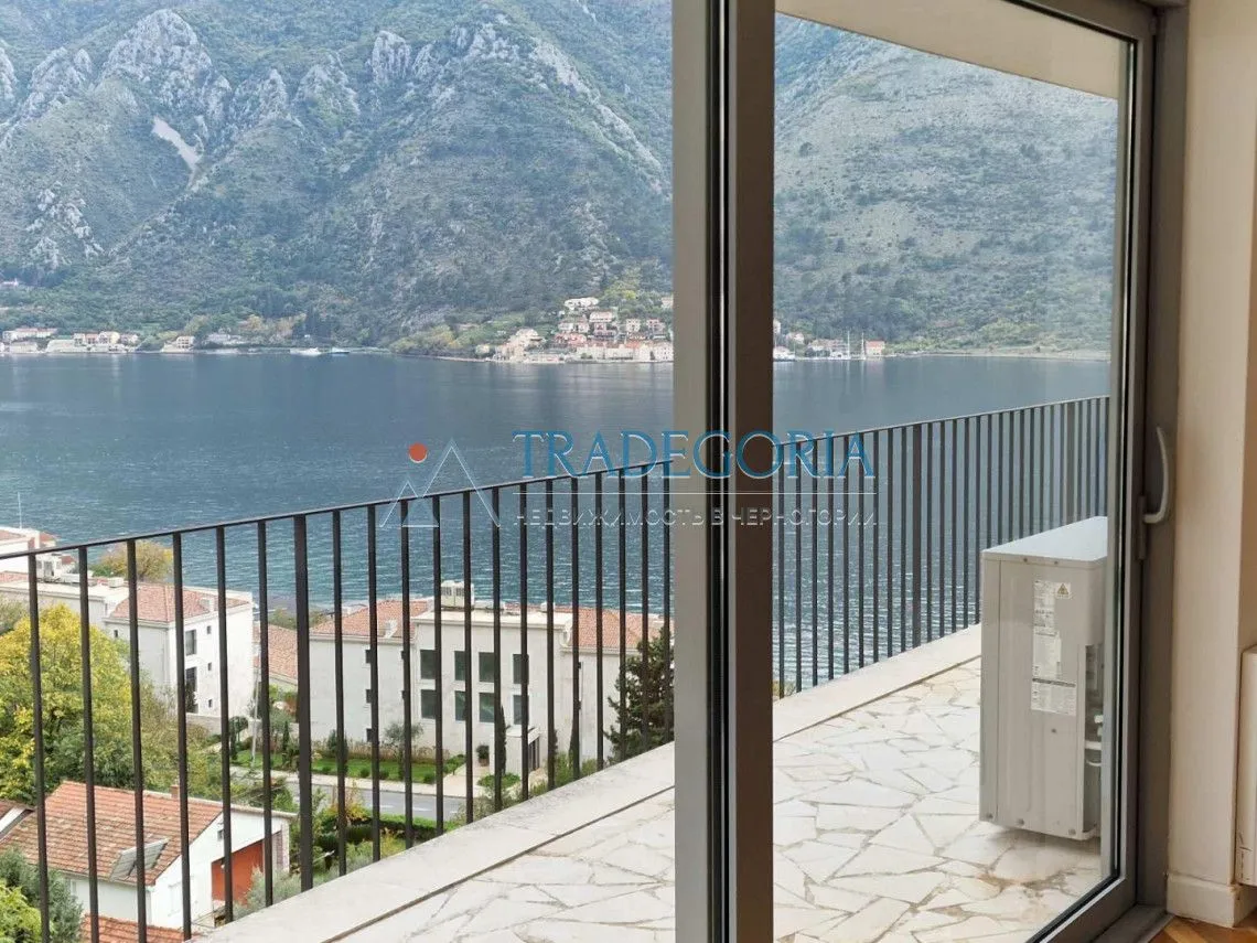Prodaja, stan, 403m², Kotor, Crna Gora