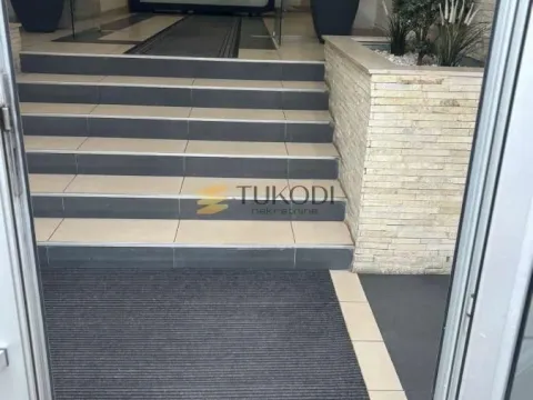 Izdavanje, dvosoban stan, 40m², Stari Grad, Beograd - image 5