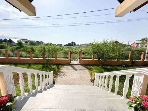 Prodaja, kuća, 350m², Zlatica, Podgorica - image 12