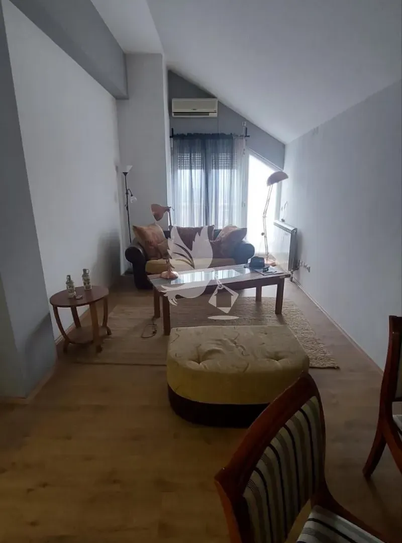 Sale, apartment, 143m², Mladenovac, Beograd