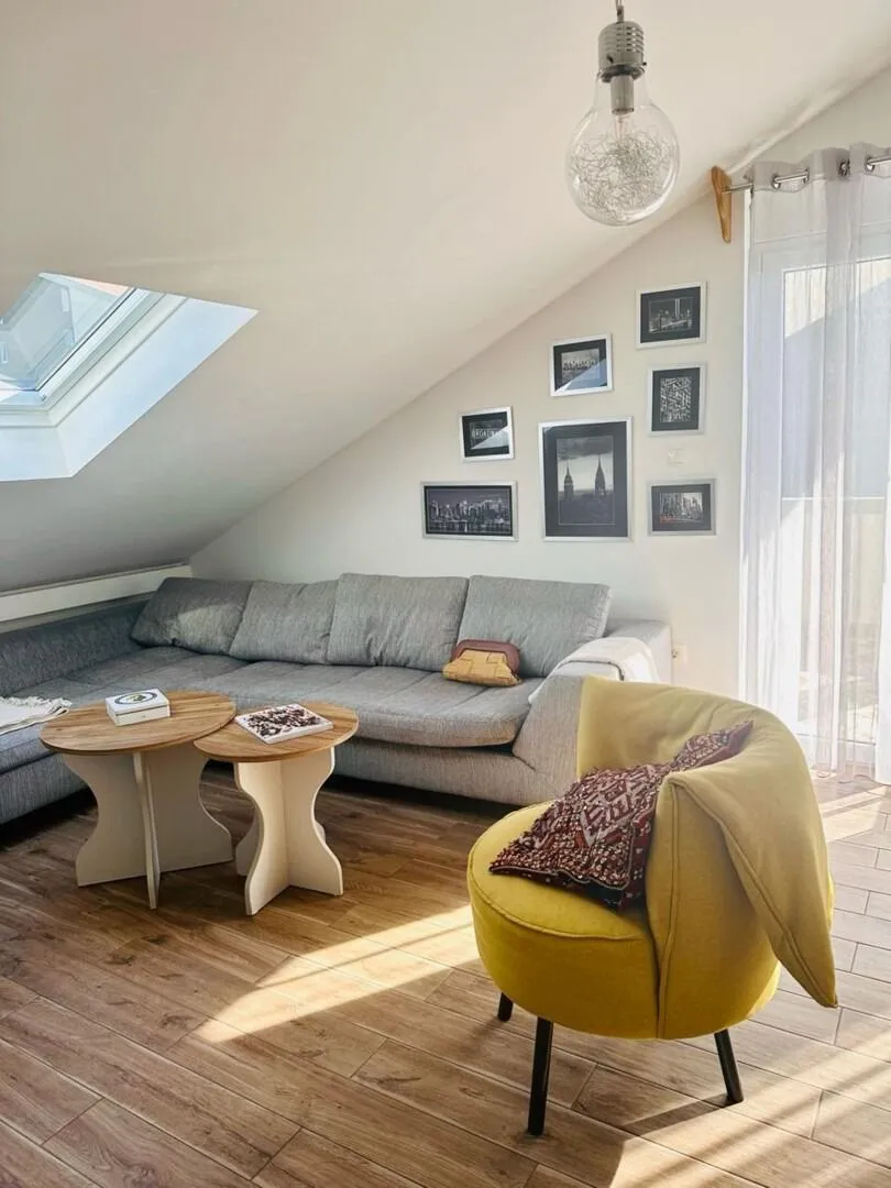 Rent, two bedroom apartment, 96m², Seljanovo, Tivat
