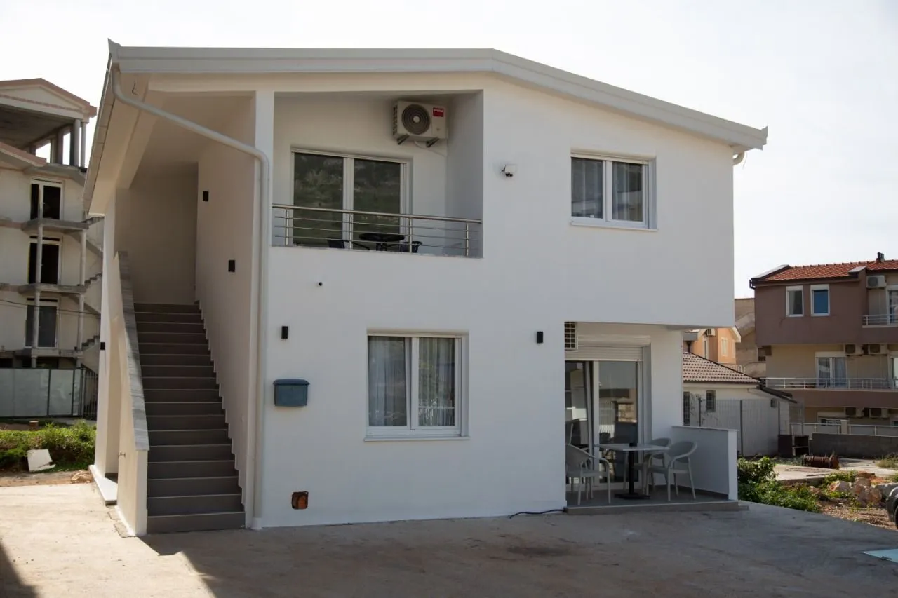 Sale, house, 150m², Dobra Voda, Budva