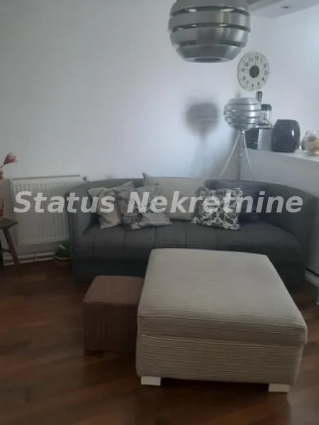 Prodaja, kuća, 157m², Salajka, Novi Sad Sve Podlokacije