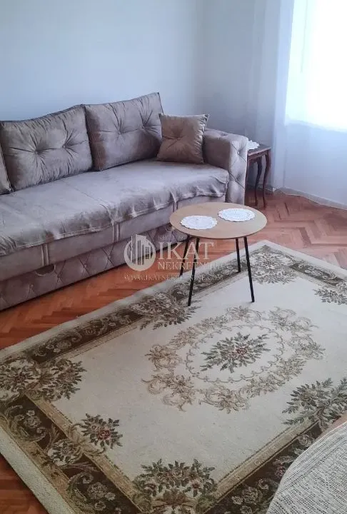 Prodaja, jednosoban stan, 34m², Vračar Sve Podlokacije, Beograd