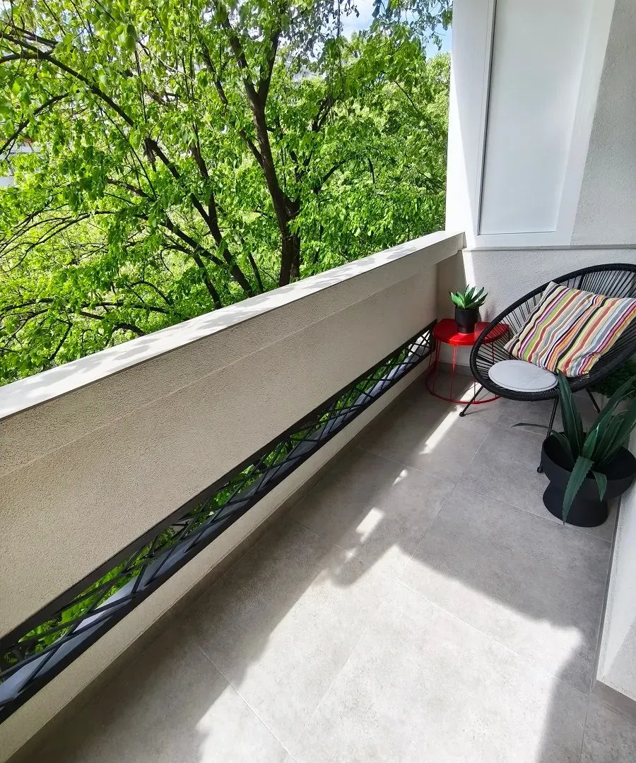 Prodaja, trosoban stan, 54m², Zemun Save Kovačevića, Zemun Sve Podlokacije