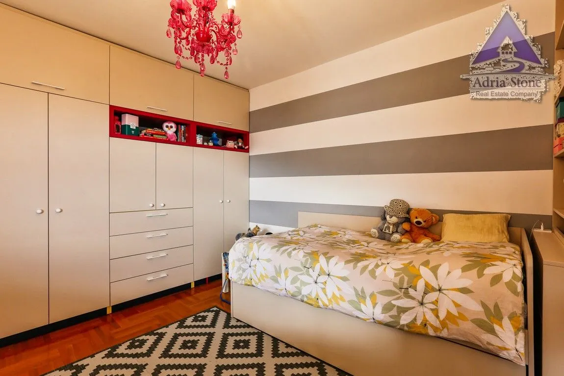 Sale, three bedroom apartment, 156m², Dubovica, Budva