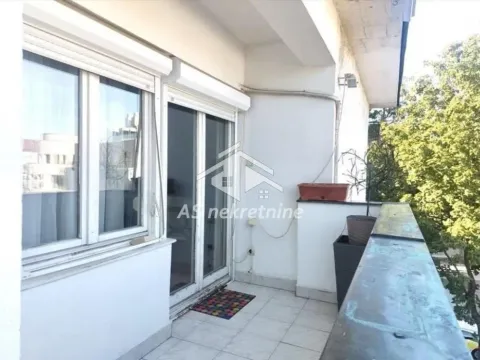 Prodaja, četvorosoban stan, 140m², Savski Venac, Beograd - image 18