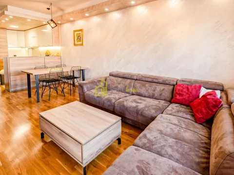 Prodaja, jednosoban stan, 51m², Tuški Put, Podgorica - image 2