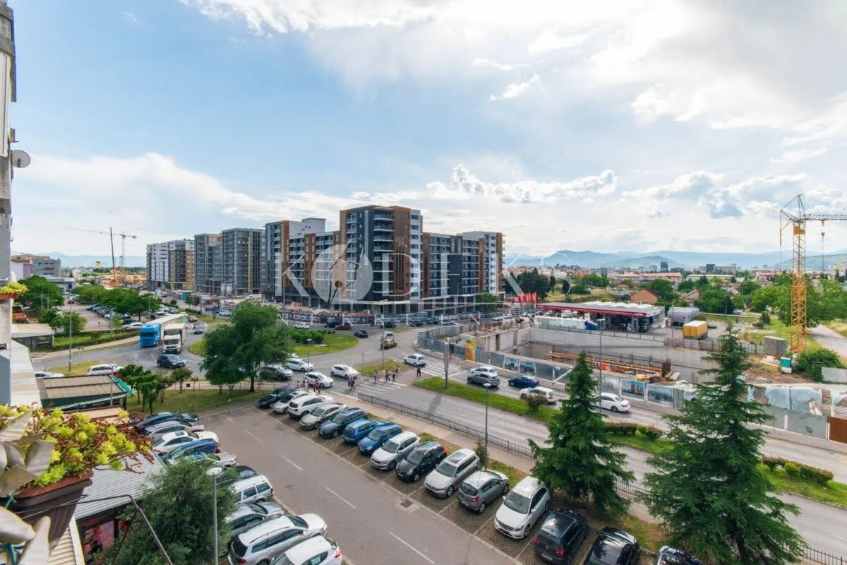 Rent, two bedroom apartment, 55m², Stari Aerodrom, Podgorica