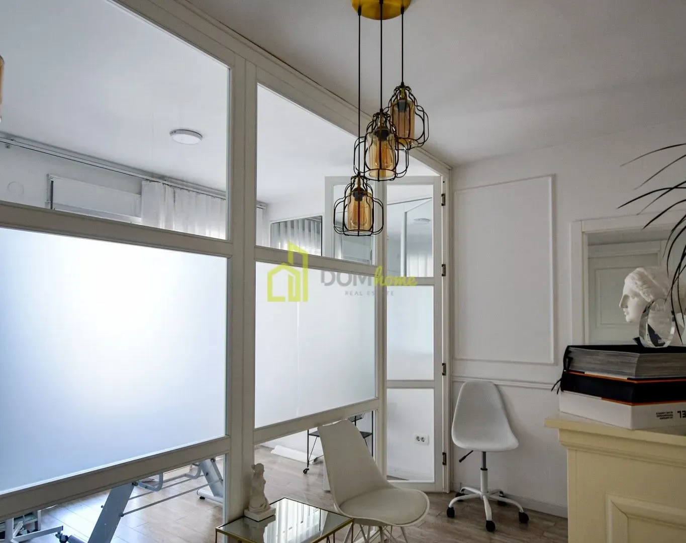 Prodaja, dvosoban stan, 56m², Centar, Podgorica