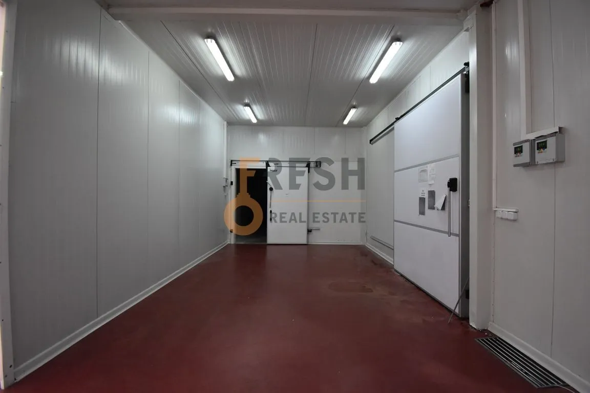 Sale, office space, 794m², Rogami, Podgorica