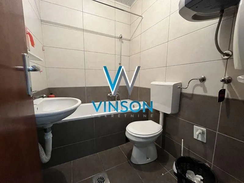 Rent, office space, 26m², Centar, Novi Sad