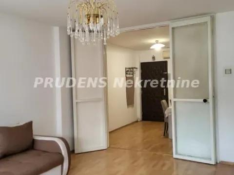 Rent, two bedroom apartment, 59m², Novi Beograd Blok 1 Fontana, Novi Beograd Sve Podlokacije - image 2