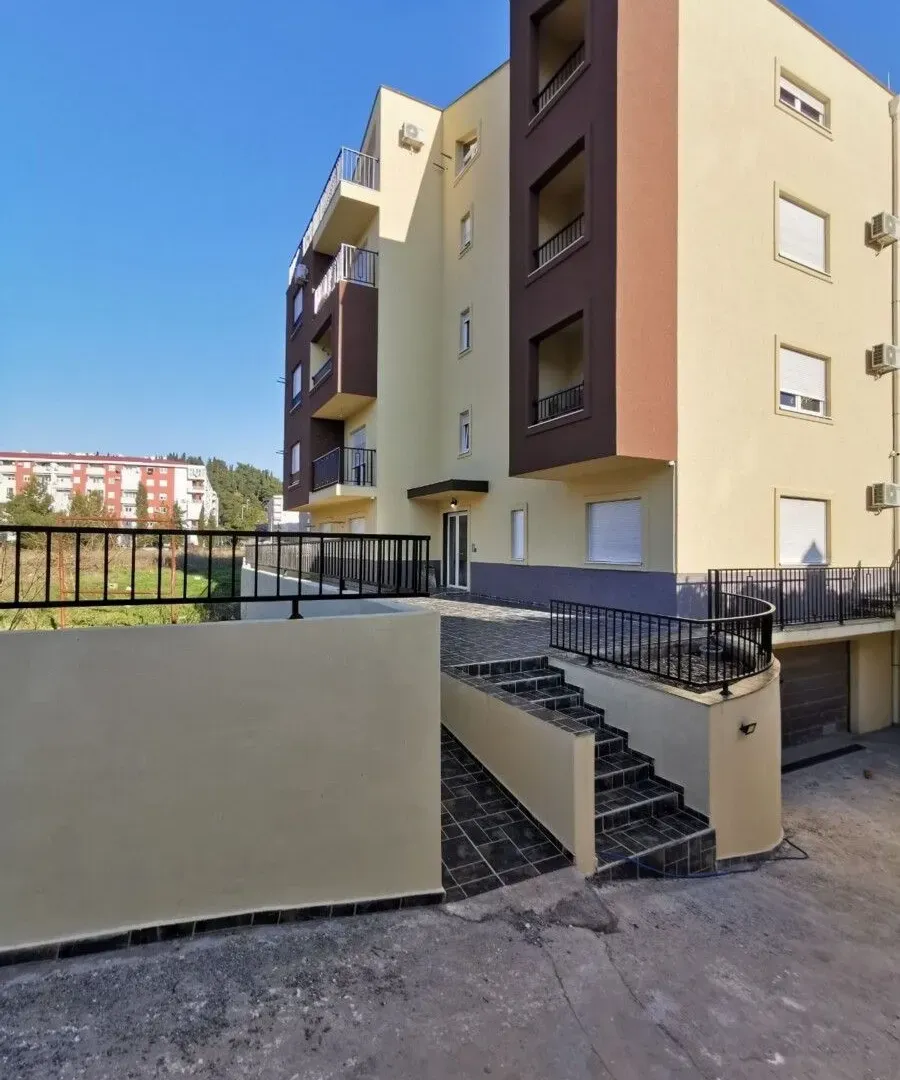 Prodaja, jednosoban stan, 55m², Ljubović, Podgorica