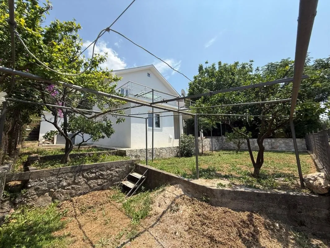 Prodaja, kuća, 136m², Dobra Voda, Budva